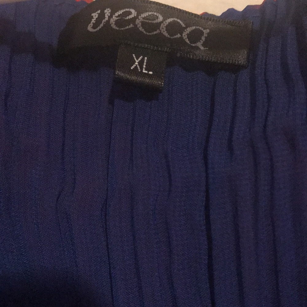 Dress - Picture 4 of 6